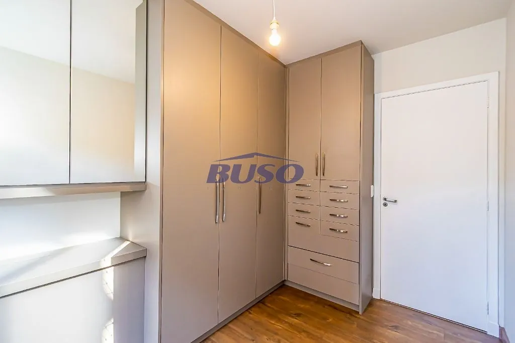 3-bedroom apartment with an open-plan kitchen — photo 29