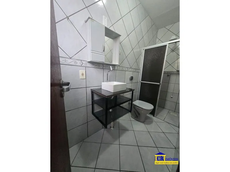 1-bedroom apartment with kitchenette and no parking — photo 9