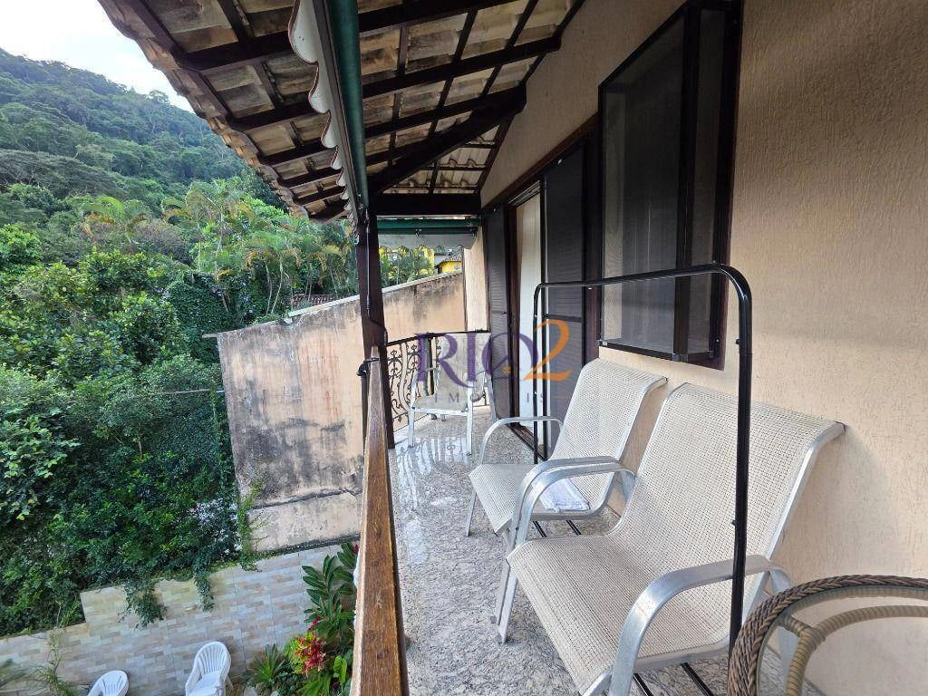 Casa mobiliada com 3 quartos, 4 banheiros e 5 vagas — photo 16