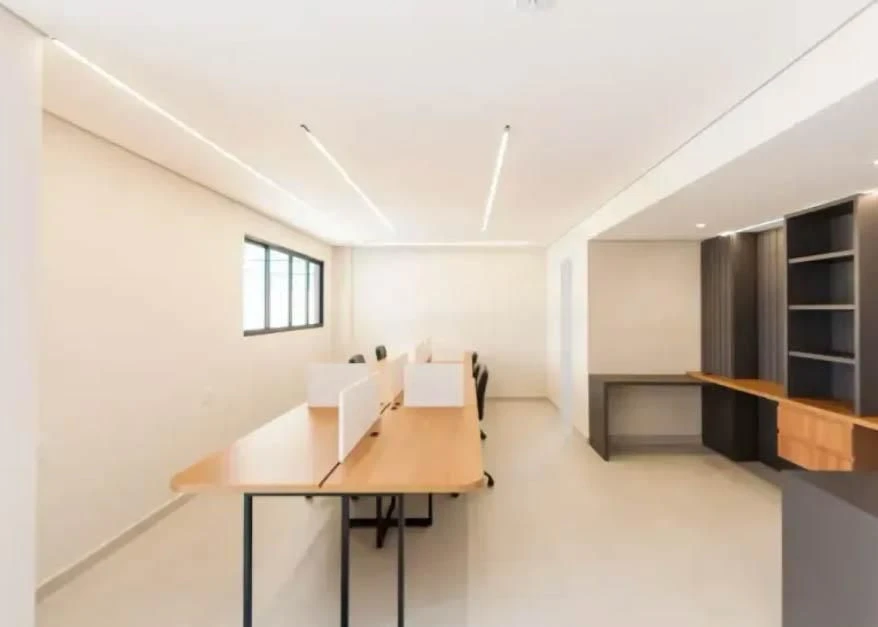 2-bedroom apartment with a washing machine in Curitiba — photo 37