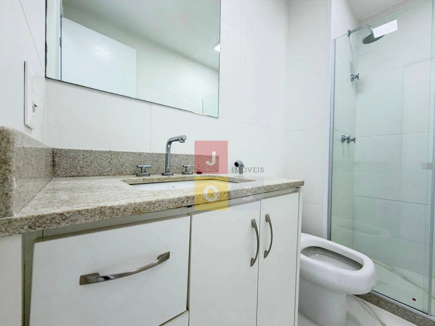 80 m² apartment with 2 bedrooms and a glass balcony — photo 50