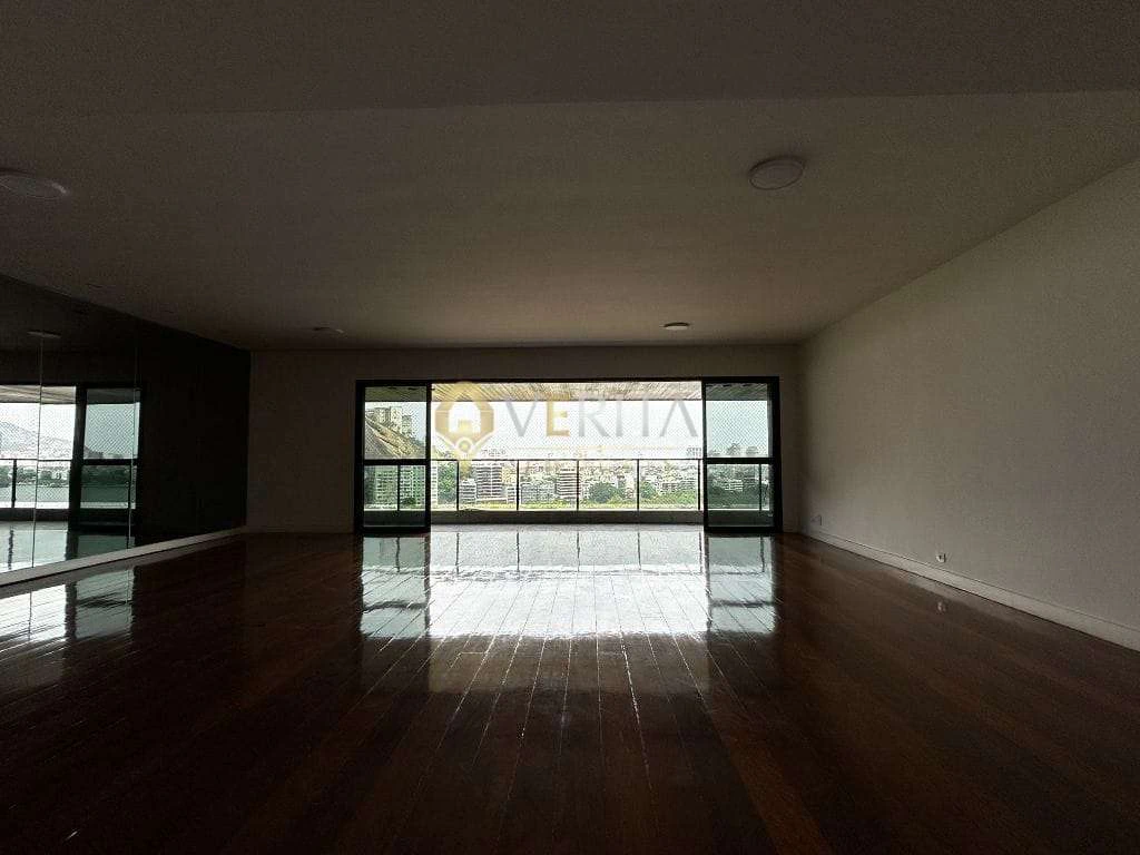 4-bedroom apartment with 4 en-suite baths and 380 m² — photo 10