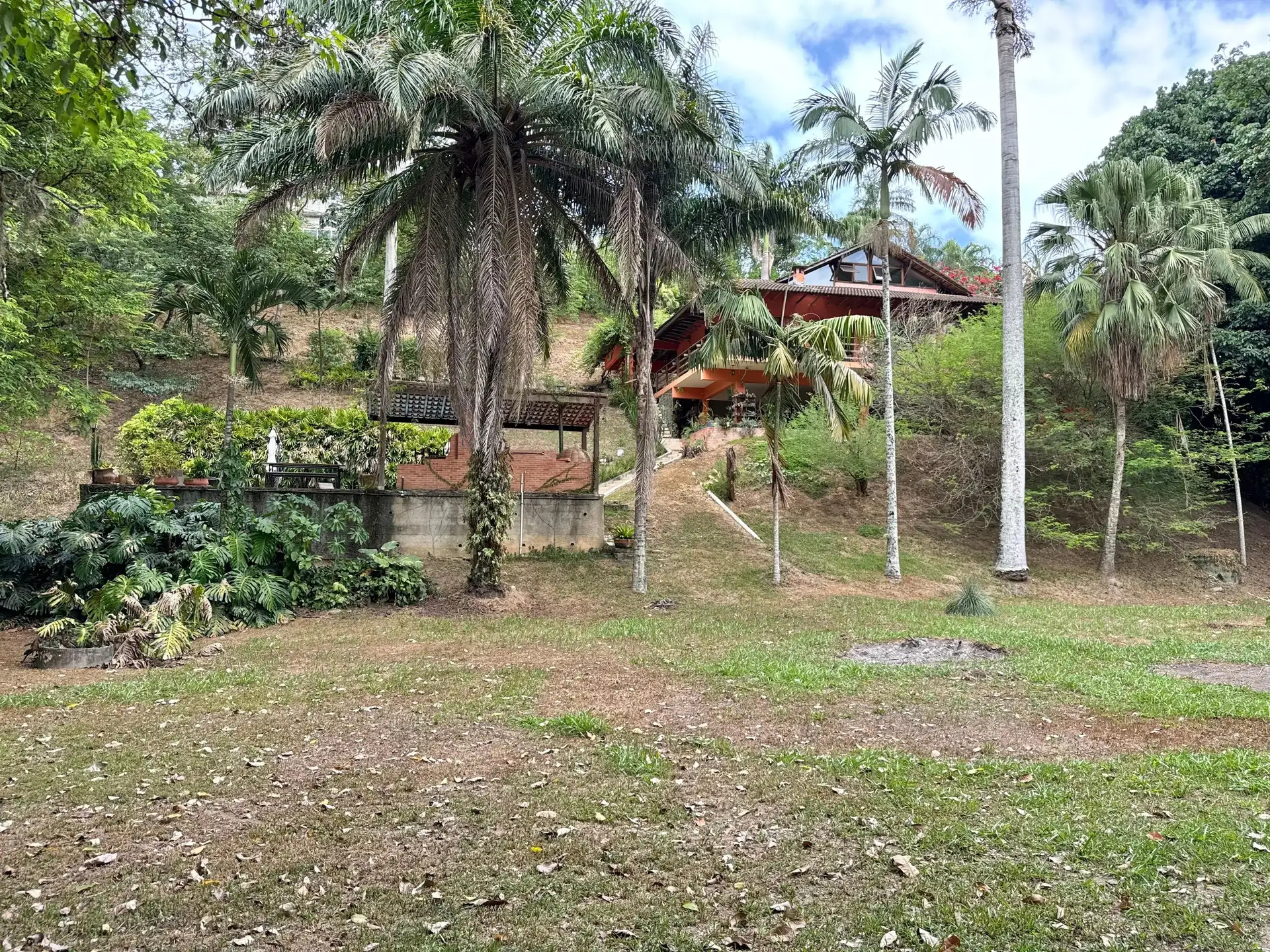 Casa mobiliada com 5 quartos e escritório no imóvel — photo 86