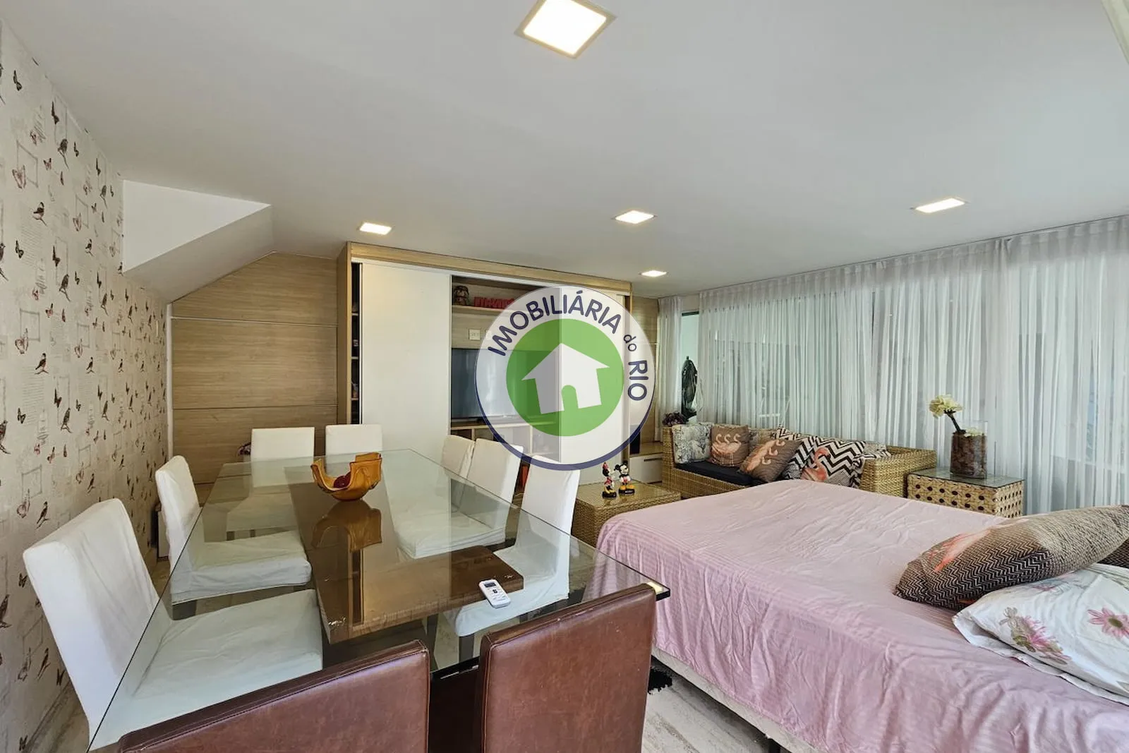 Casa com 5 quartos e 5 banheiros, cozinha fechada — photo 28