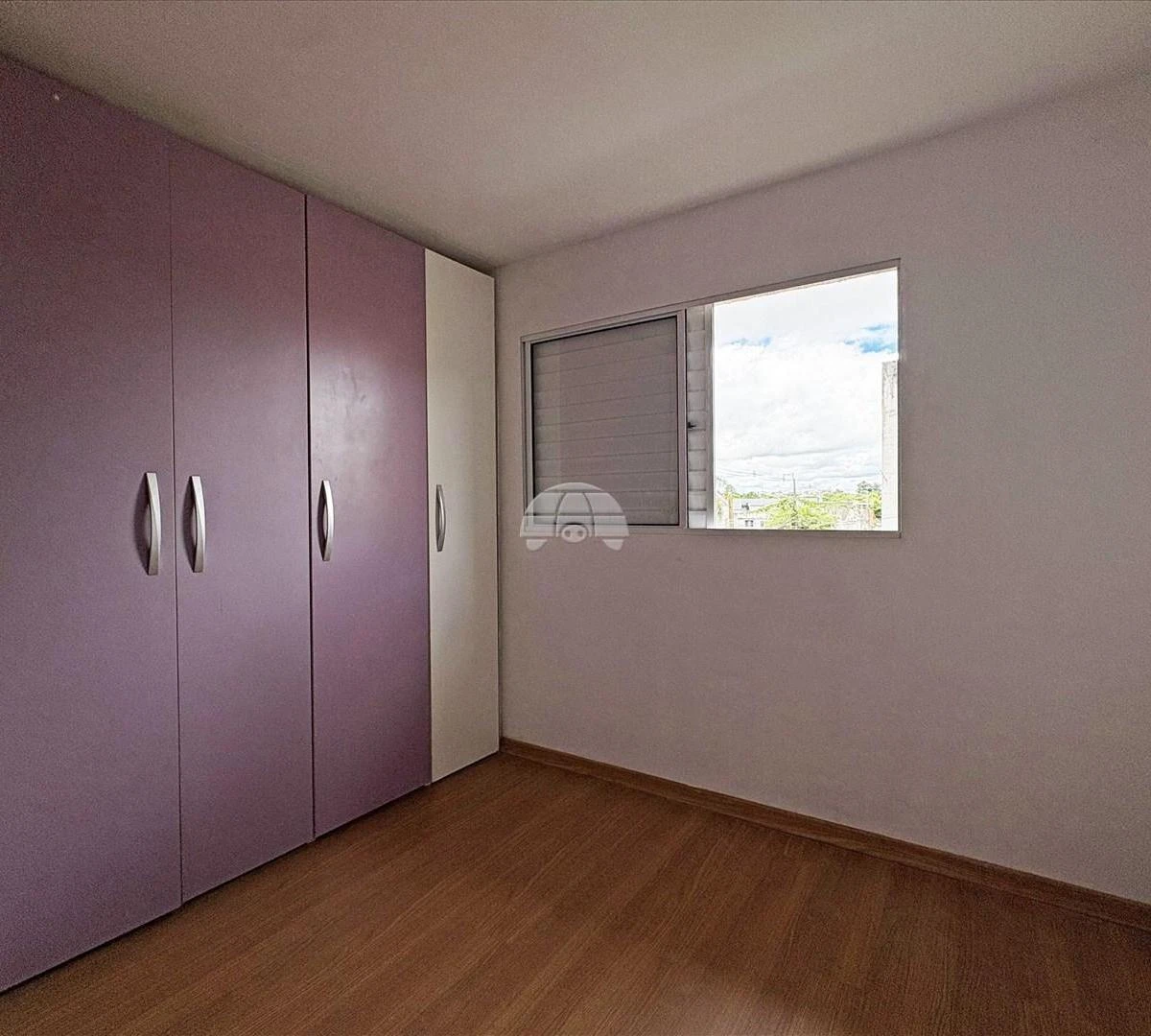 Casa de 178 m² com banheira e varanda envidraçada — photo 15