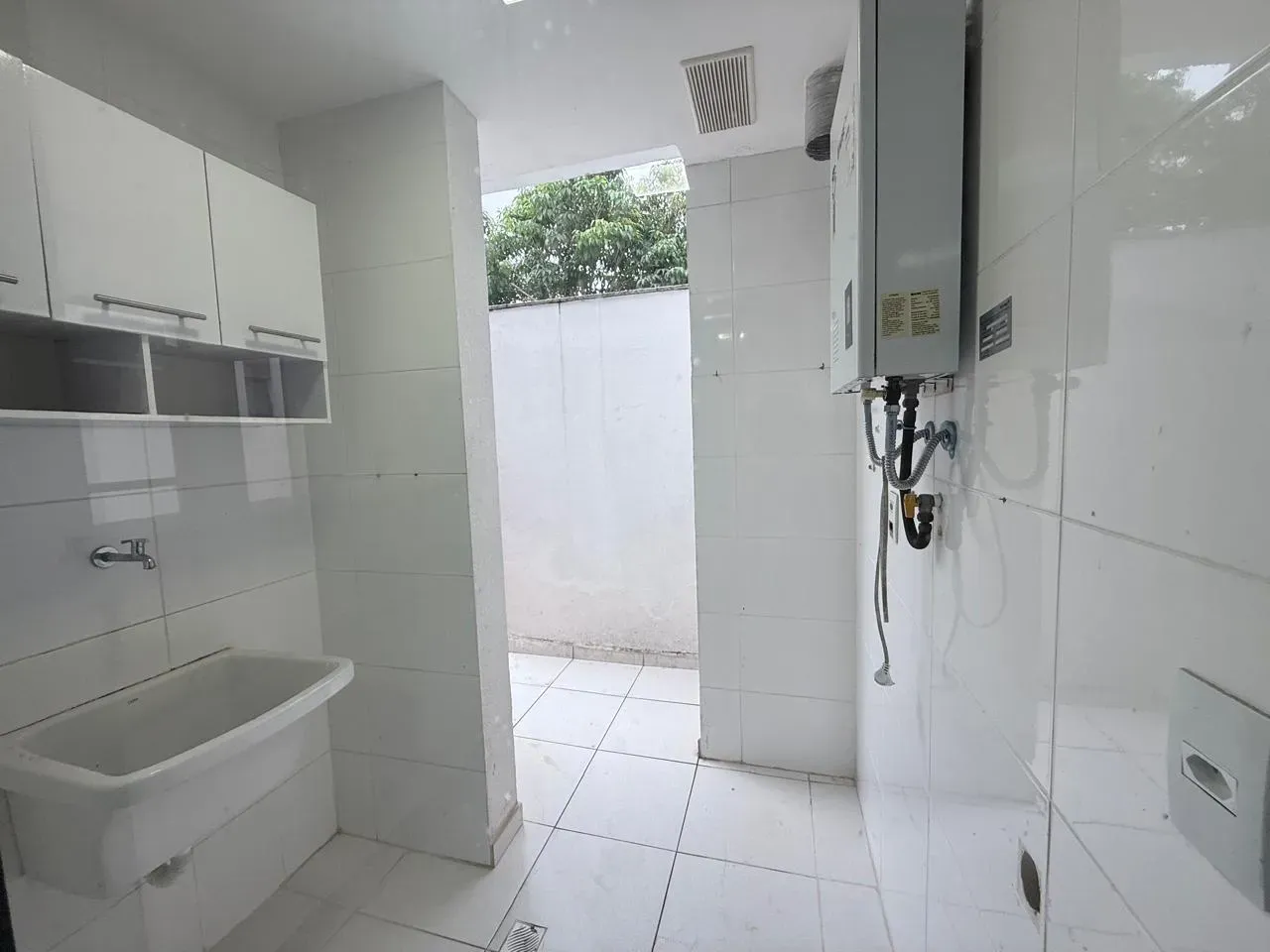 Casa com janelas do piso ao teto, Recreio dos Bandeirantes — photo 33