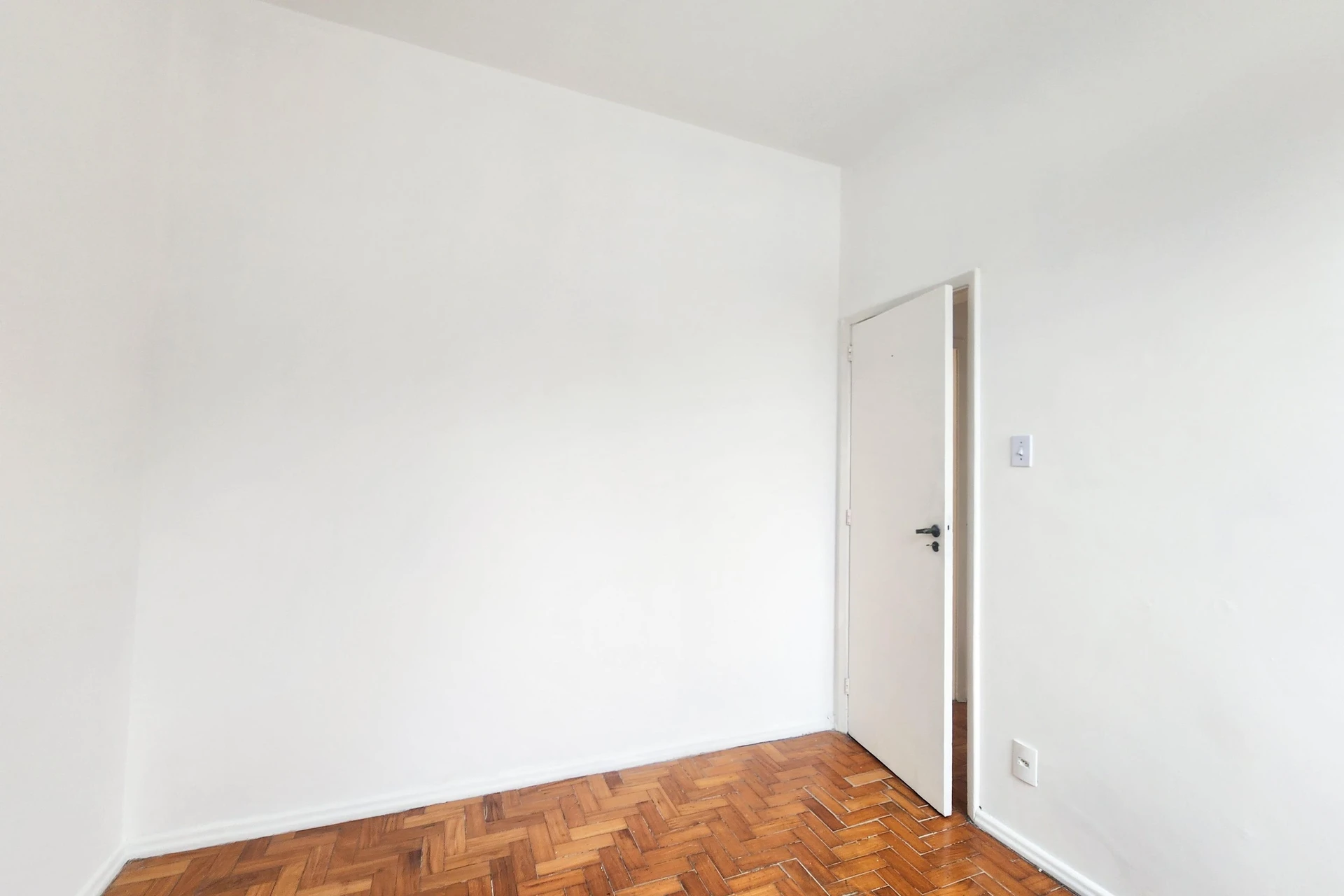 Apartamento, 80 m², com banheira — photo 30