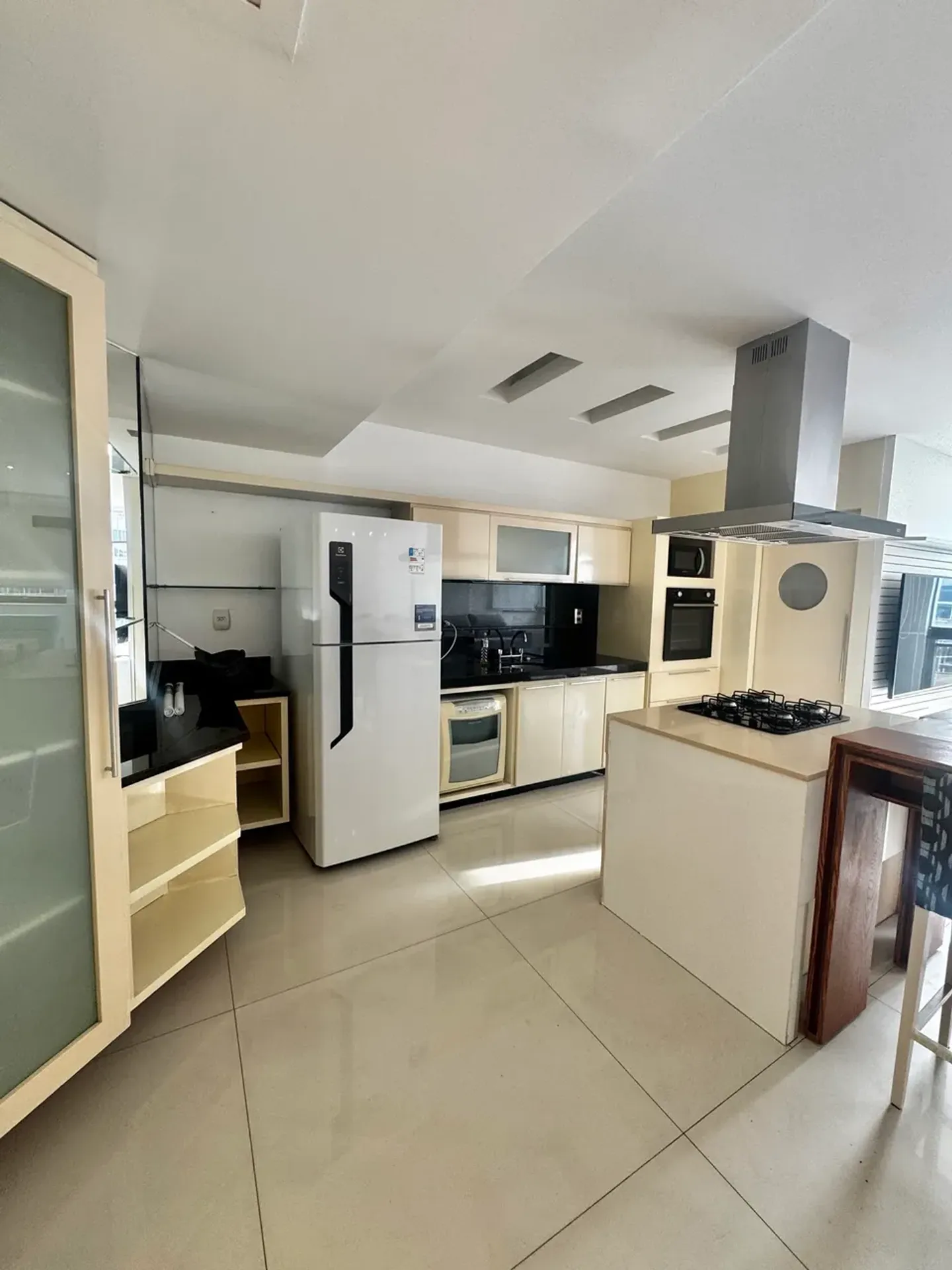 Apartamento mobiliado com 2 quartos e suíte — photo 7