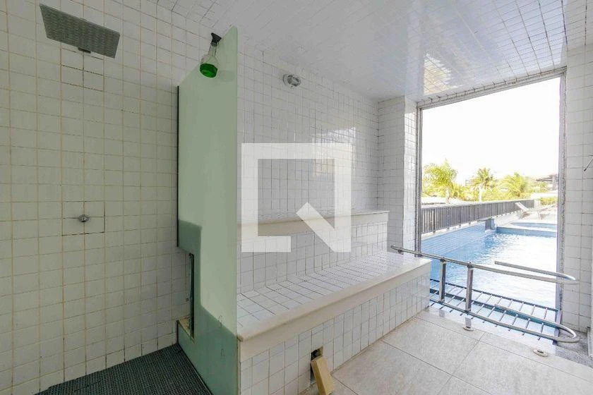Furnished apartment, 80 m², with a glass-enclosed balcony — photo 12