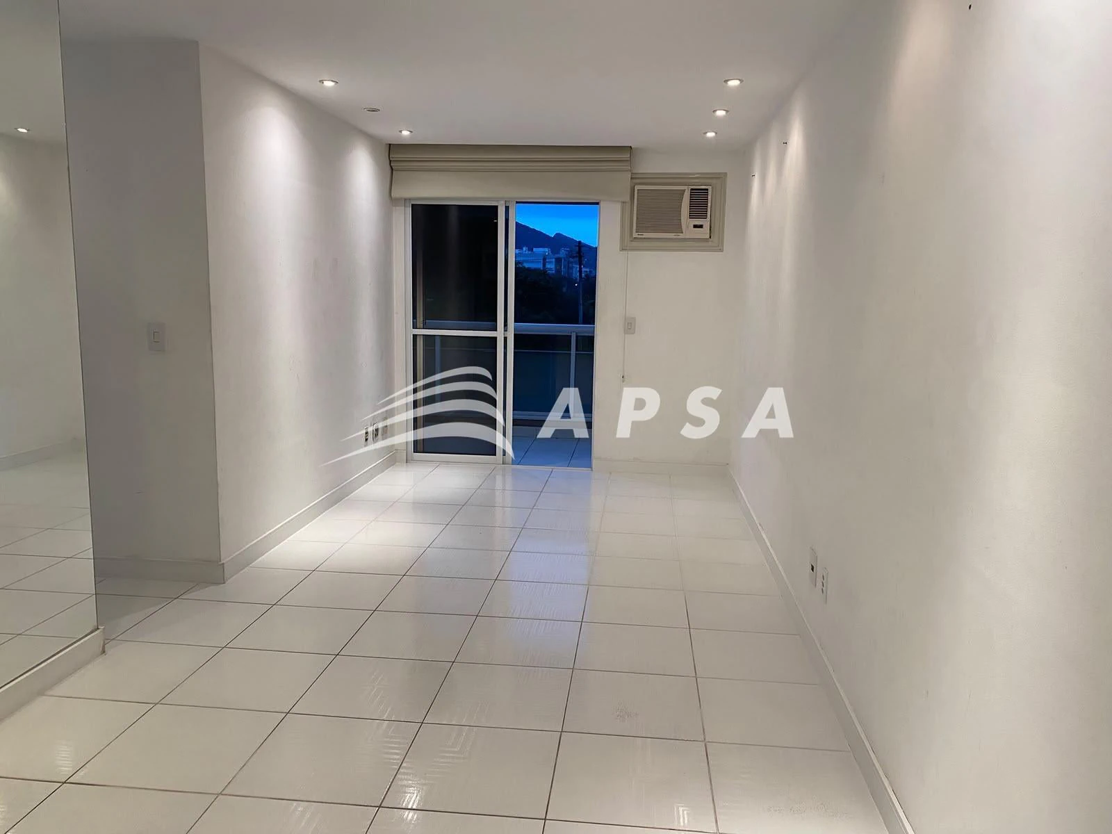 3-bedroom apartment with a glass-enclosed balcony