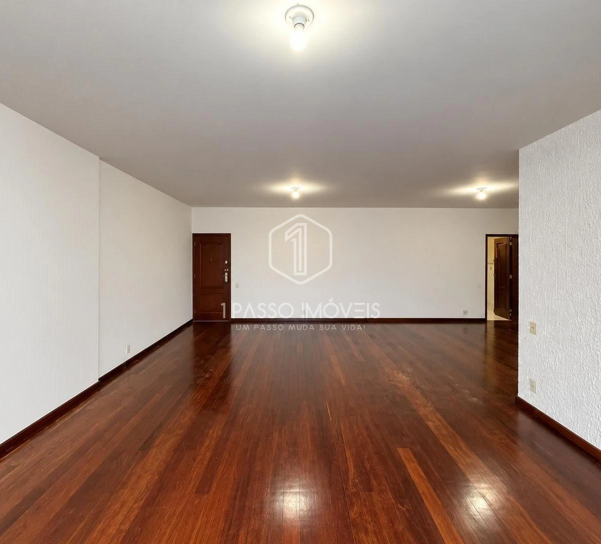Apartamento, 159 m², com janelas do piso ao teto — photo 12