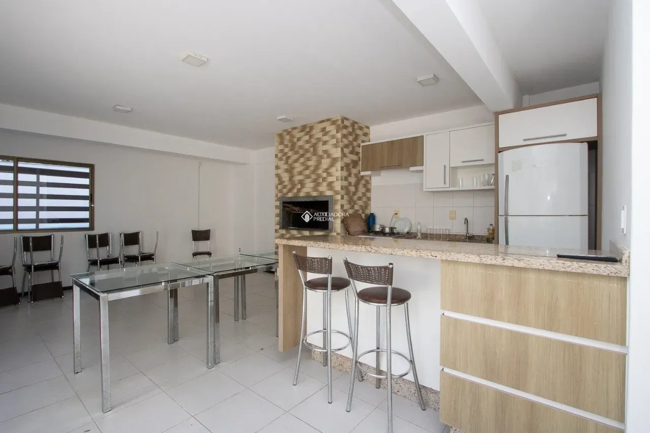 Apartamento amueblado con 3 dormitorios y jardín privado — photo 8