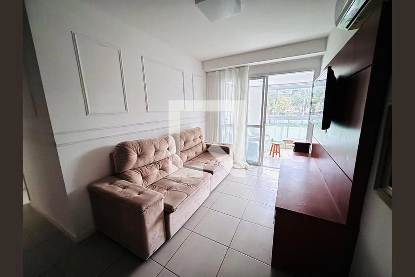 70 m² apartment with a closed kitchen and gas stove
