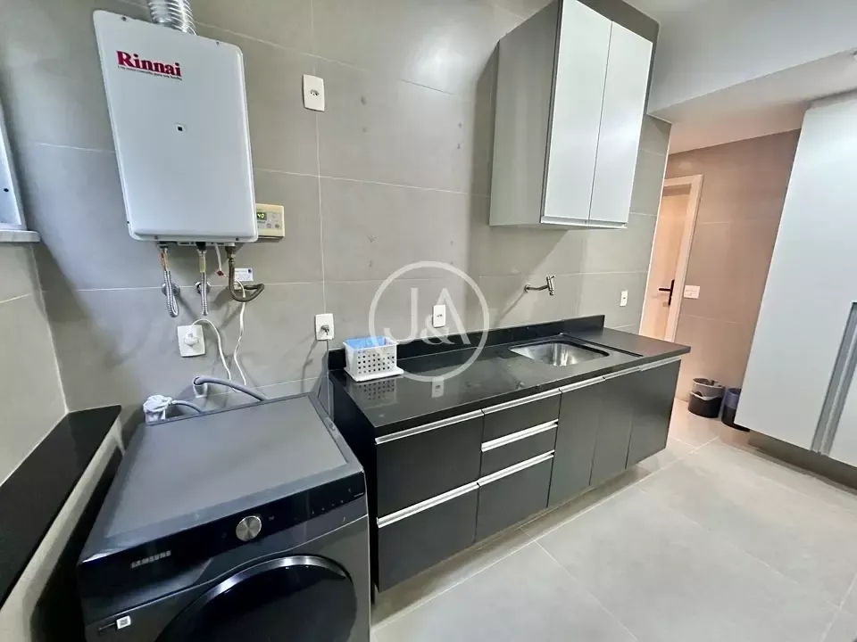 Apartamento amueblado con 3 dormitorios y cocina abierta — photo 23