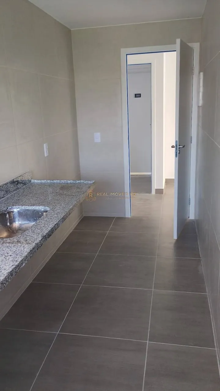 Unfurnished apartment with 2 bedrooms and 2 bathrooms — photo 4