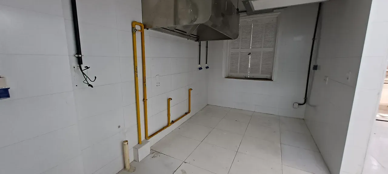 Unfurnished house with 3 bedrooms and 3 bathrooms — photo 8
