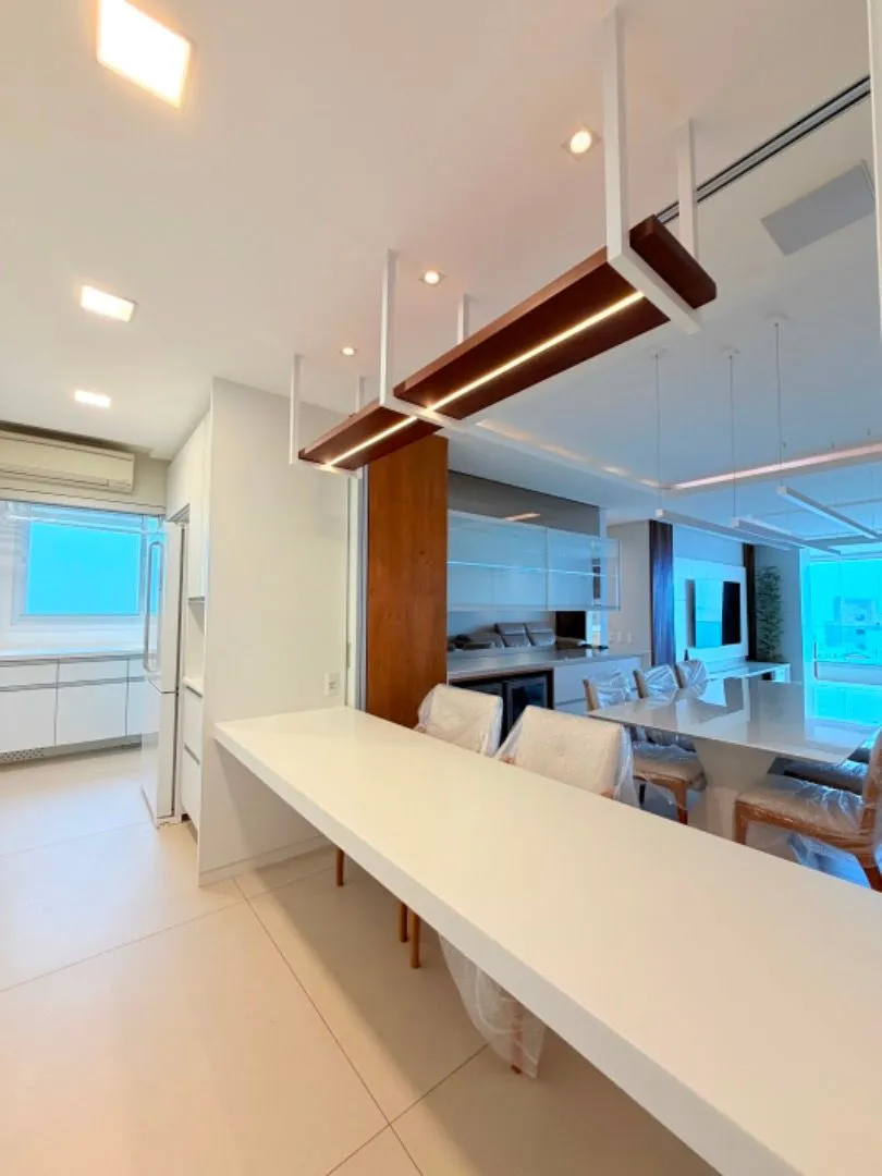 140 m² apartment with 3 bedrooms and a closed balcony — photo 16