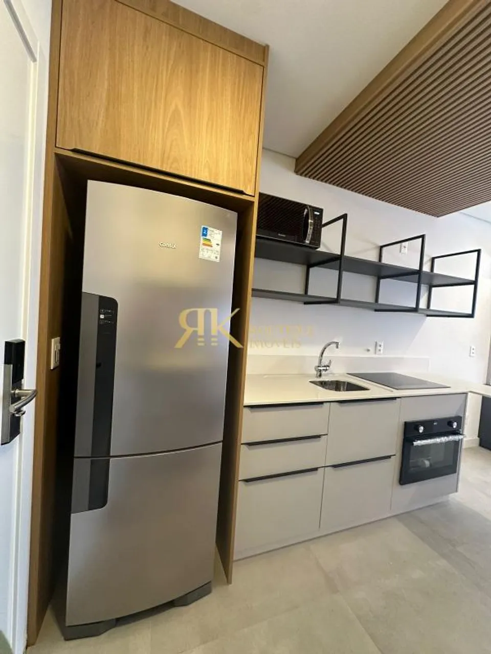 Apartamento mobiliado 1 quarto com 1 vaga