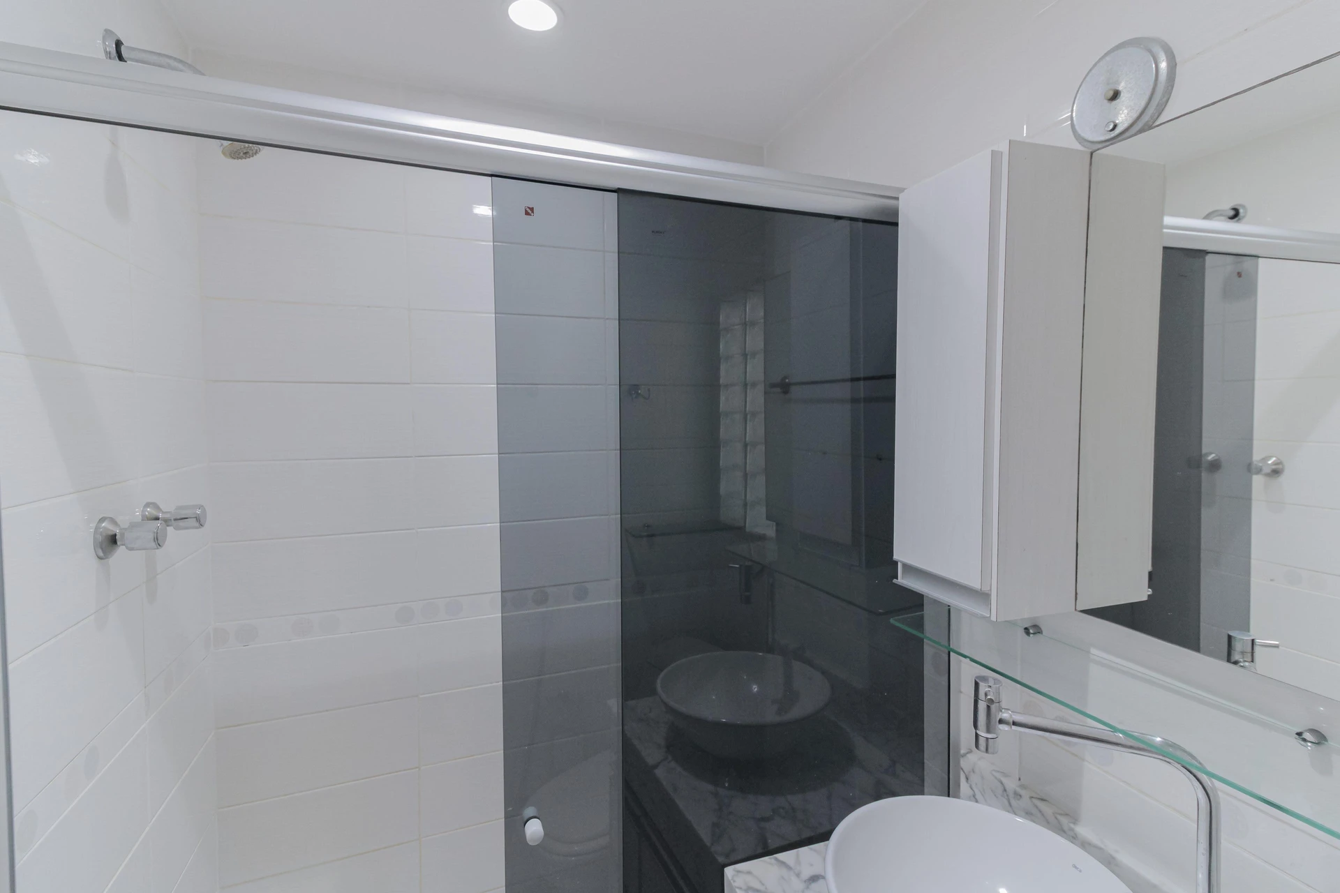 Unfurnished apartment with 3 bedrooms, 3 baths and parking — photo 24