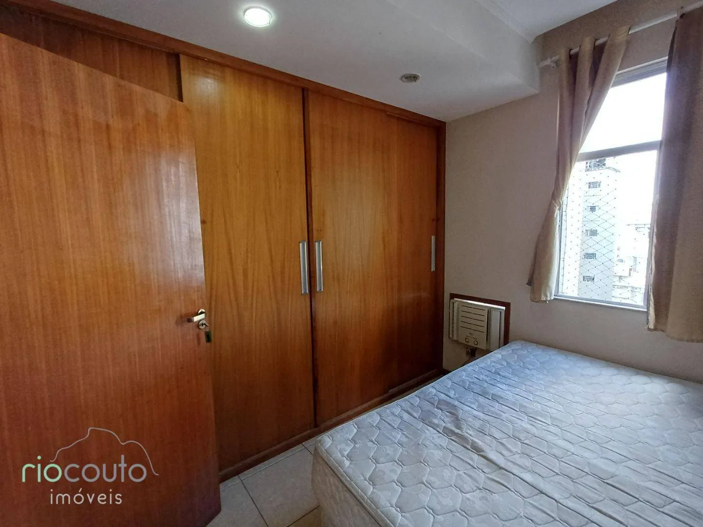 Apartment with 3 bedrooms and 2 bathrooms with a balcony — photo 23