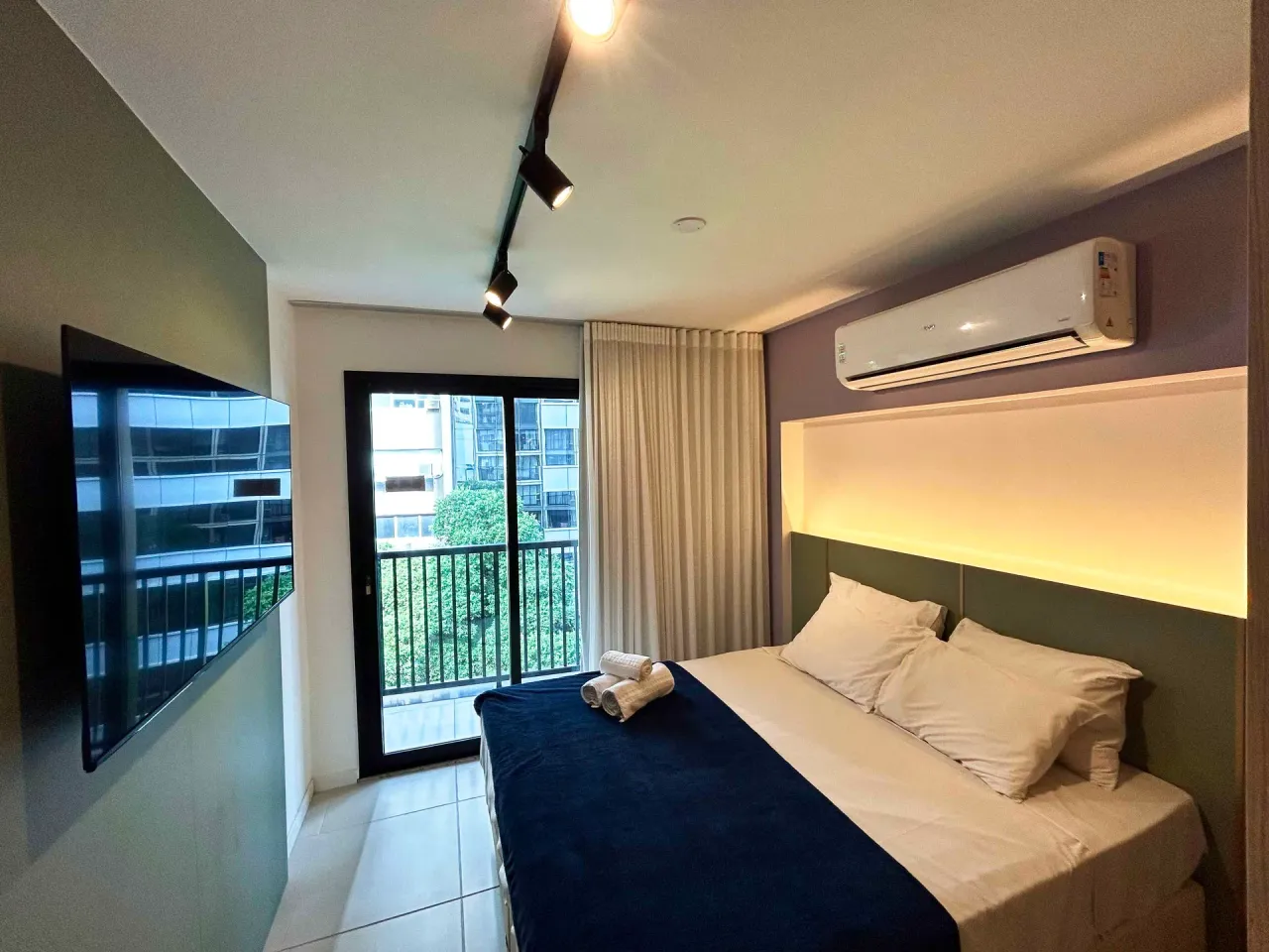 Apartamento mobiliado de 1 quarto e 1 banheiro com varanda — photo 12