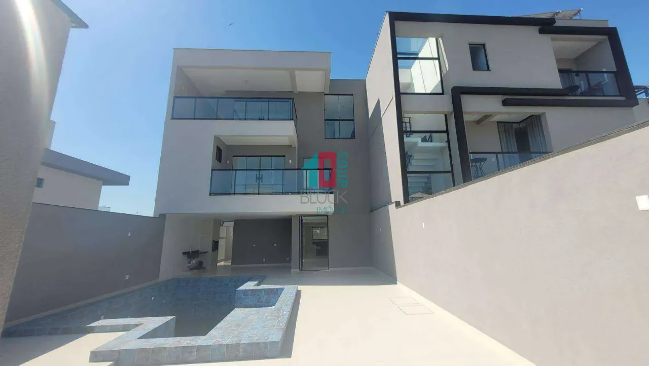 Casa em condomínio com 5 quartos e cozinha integrada — photo 7