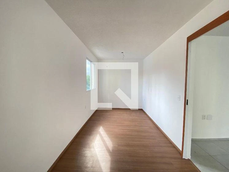 One-bedroom apartment in a building with a pool — photo 4