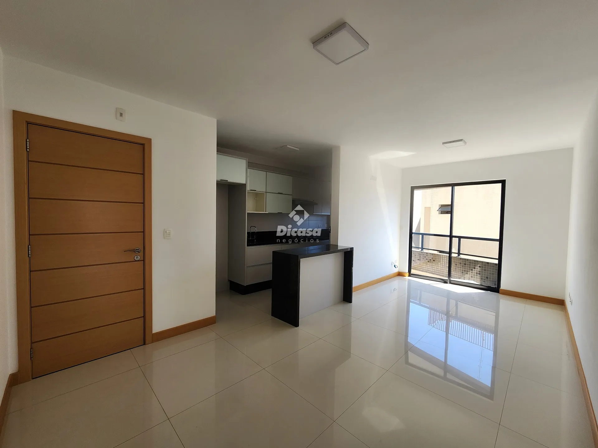 Unfurnished 2-bedroom apartment with 2 bathrooms — photo 26