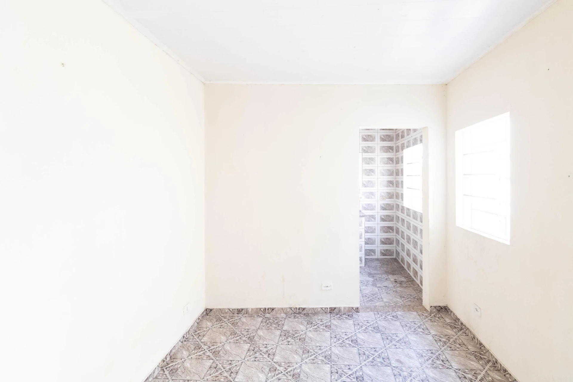 Casa sin amueblar con 1 dormitorio y 1 baño — photo 8