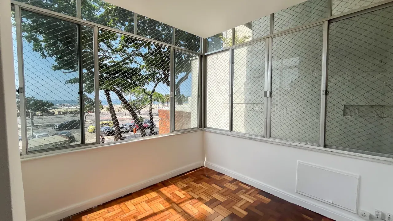 Apartment, 115 m², with floor-to-ceiling windows — photo 10