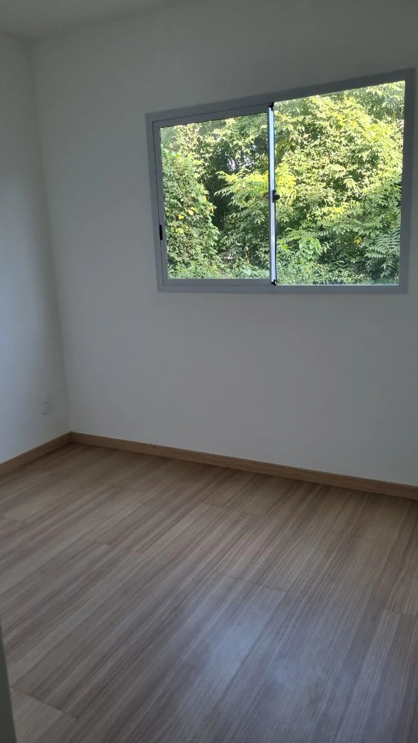 2-bedroom apartment with mountain views — photo 3