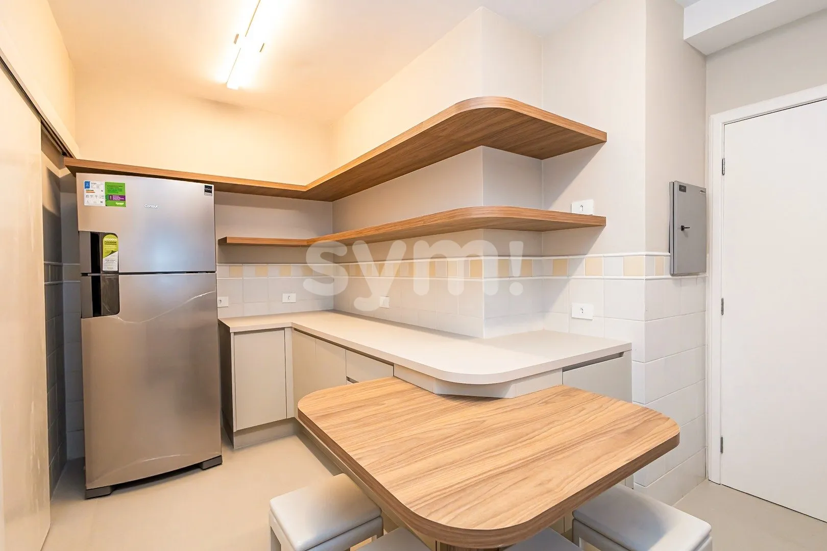 2-bedroom apartment with fitted kitchen and 2 parking spots — photo 10