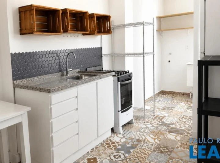 Apartamento amueblado con 55 m², 2 dormitorios y sin parking — photo 3