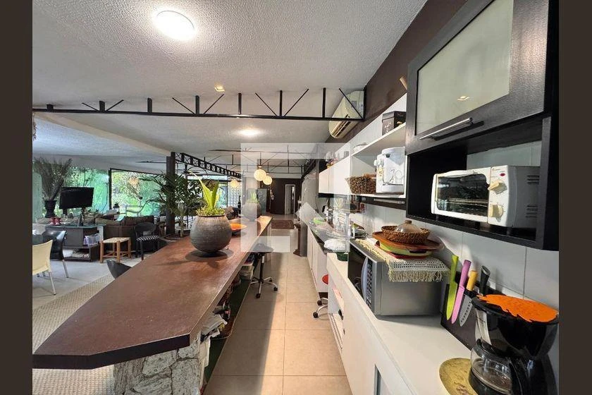 Casa amueblada con 3 suites y cocina abierta — photo 32