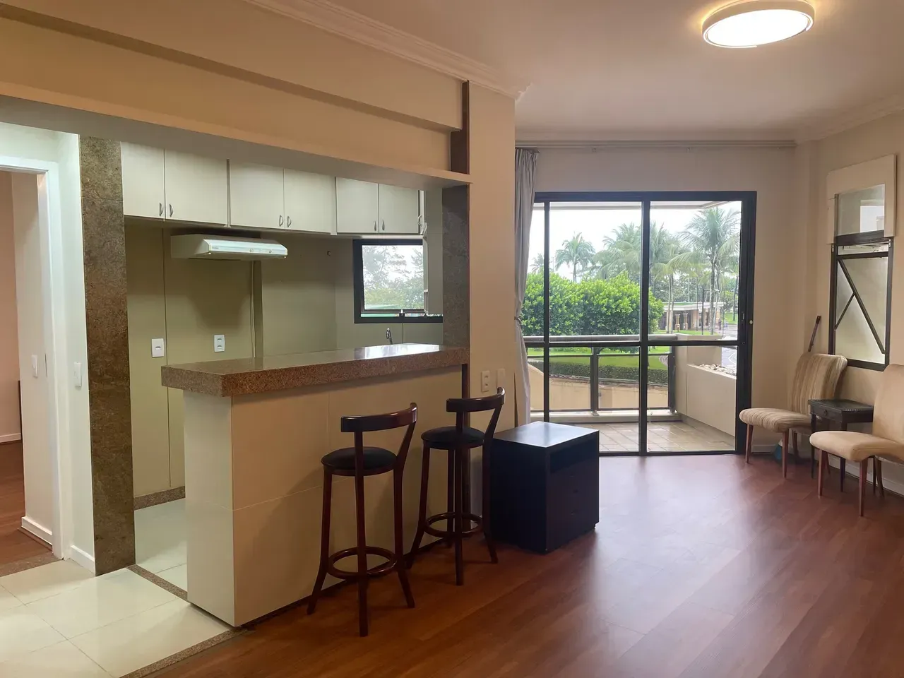 1-bedroom apartment with open kitchen and balcony — photo 2