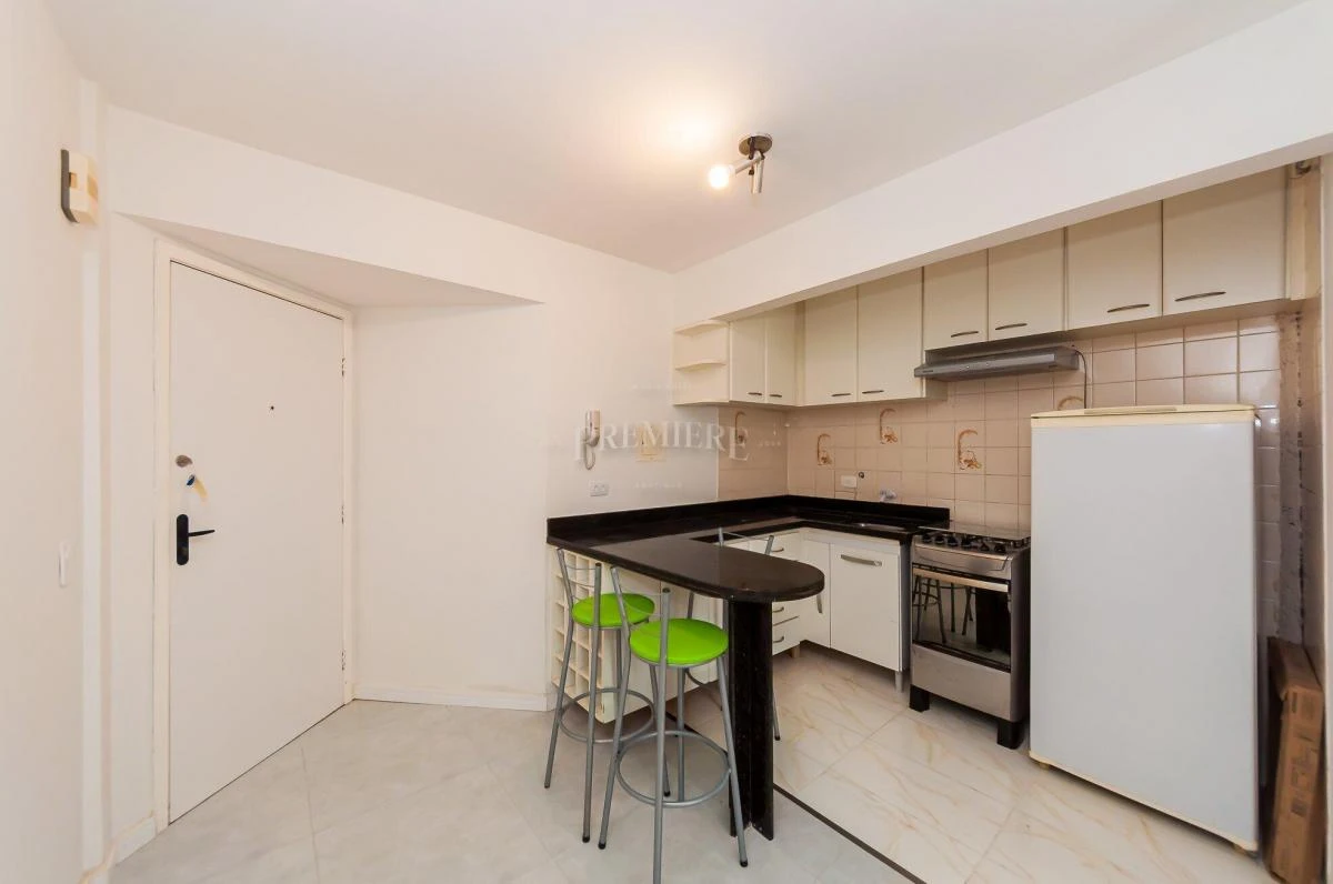 Furnished one-bedroom, 38 m² apartment in Curitiba — photo 14