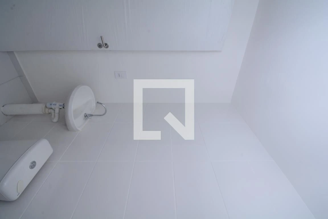 2-bedroom apartment in a building with a gym — photo 66