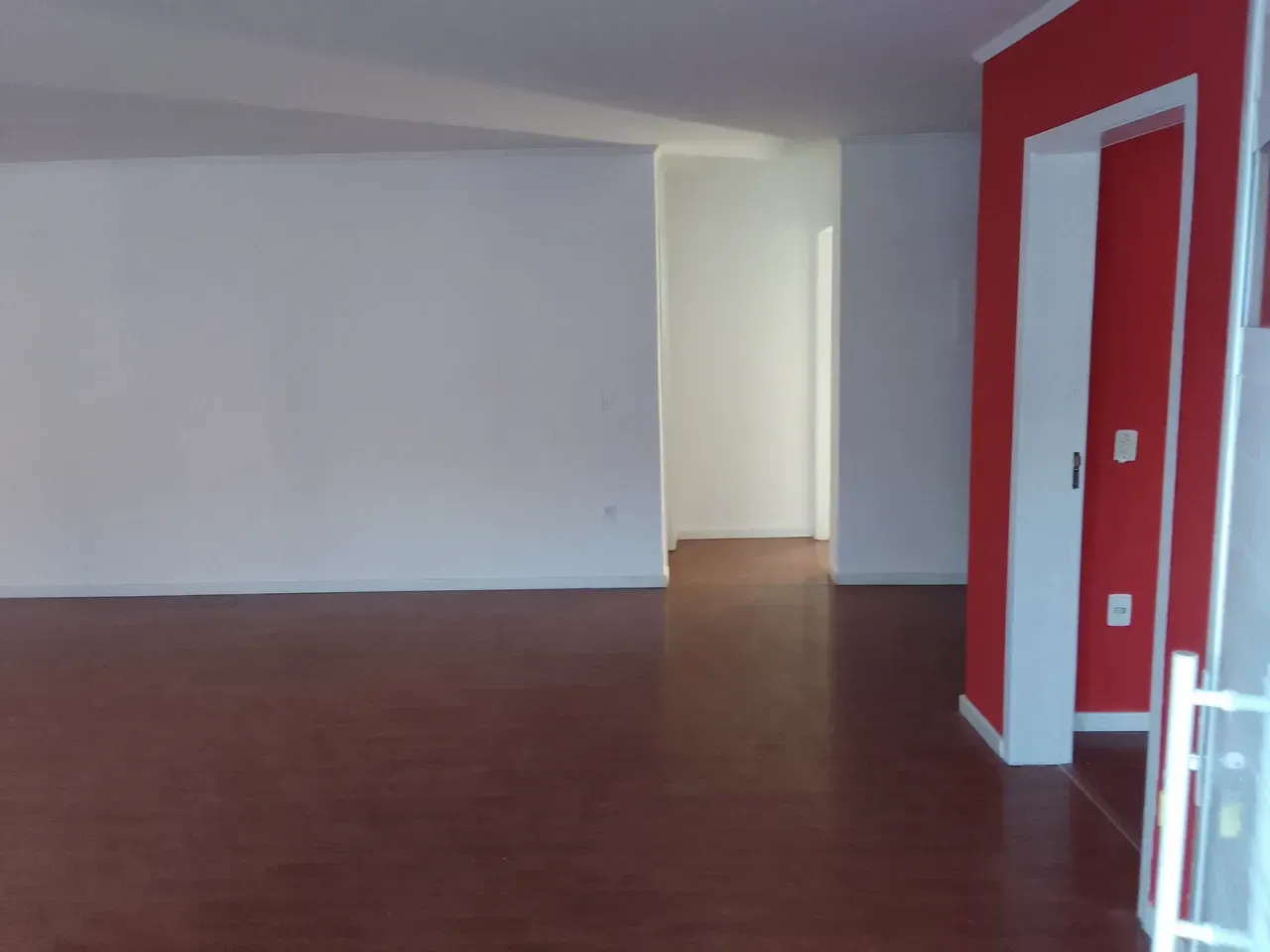 Unfurnished house with 5 bedrooms and 5 bathrooms — photo 5