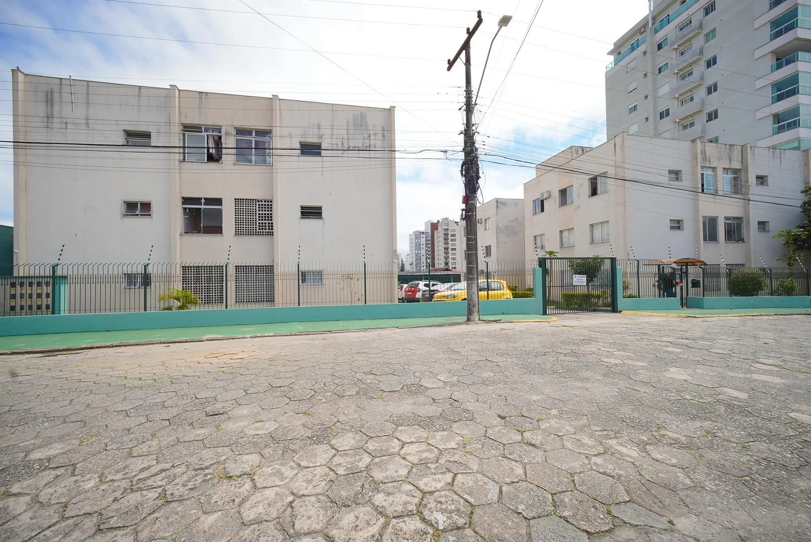 3-bedroom apartment with a washing machine in Florianópolis — photo 21