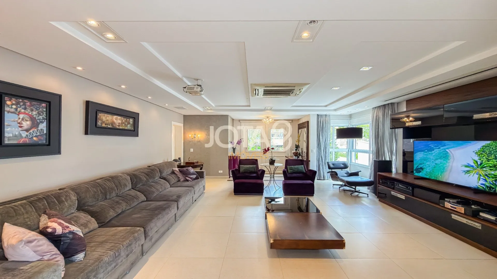 House with 3 en-suite bedrooms and private BBQ — photo 2