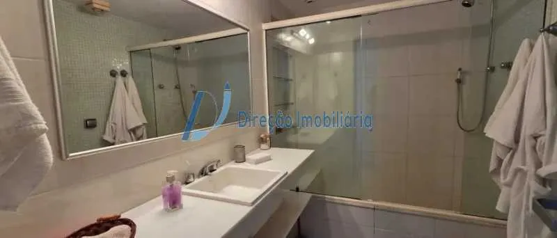 3-bedroom apartment with a walk-in closet in Rio de Janeiro — photo 20
