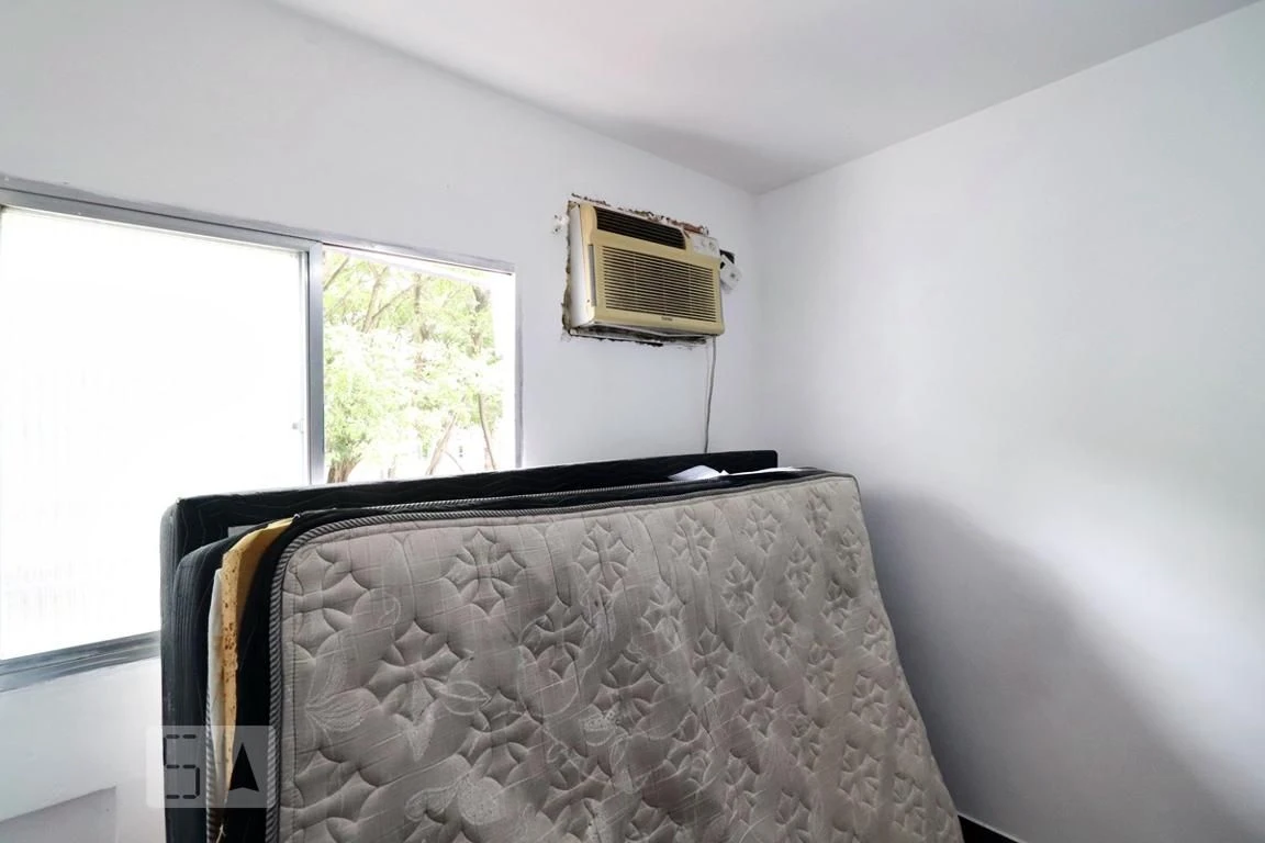 Apartamento sem mobília com 2 quartos e 1 banheiro — photo 7