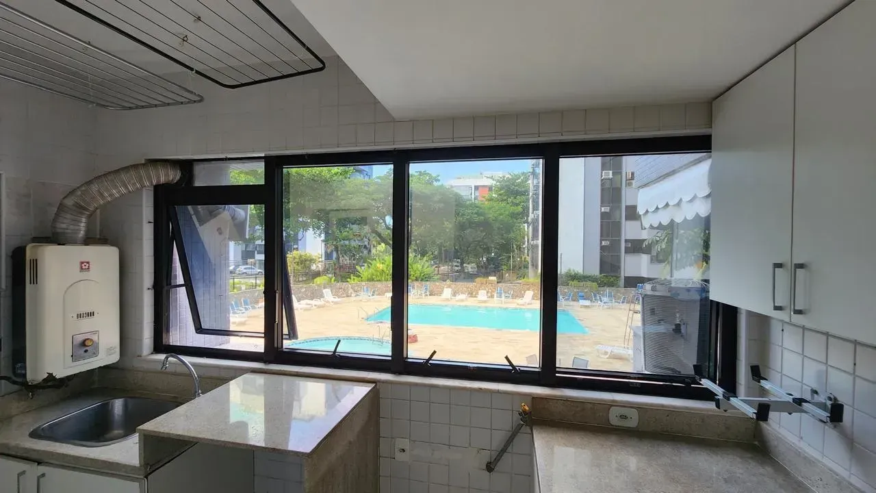 Apartamento com 4 quartos e cozinha fechada a gás — photo 6