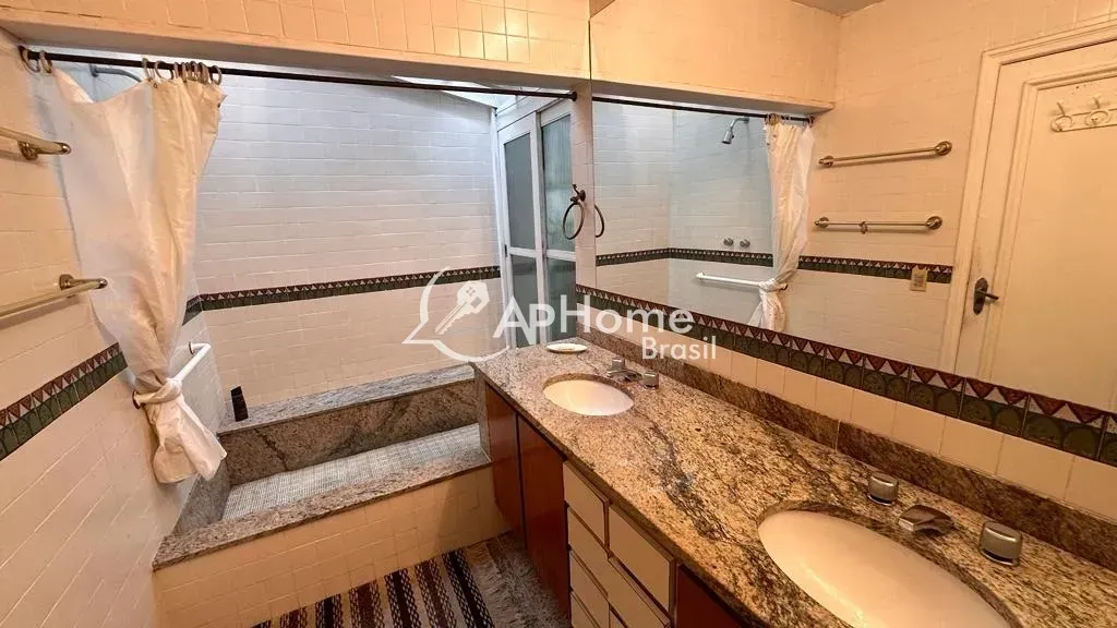 Casa de 4 quartos com banheira, Alto da Boa Vista — photo 15