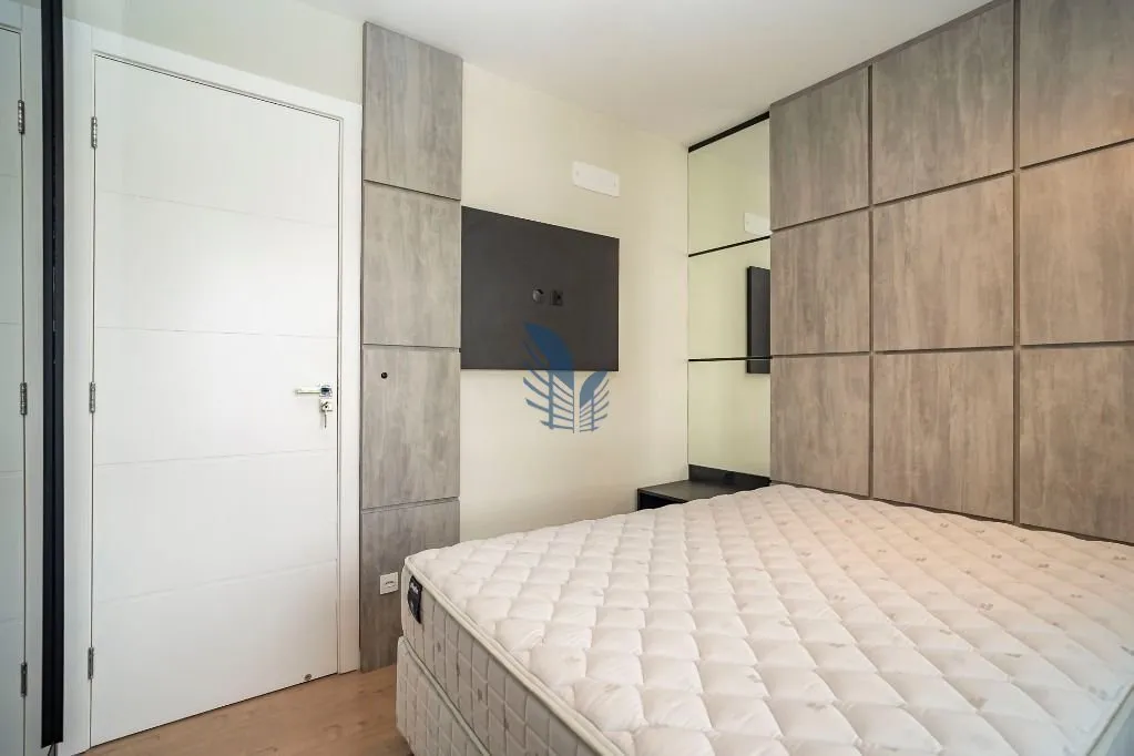 1-bedroom rental with open-plan kitchen and BBQ — photo 6