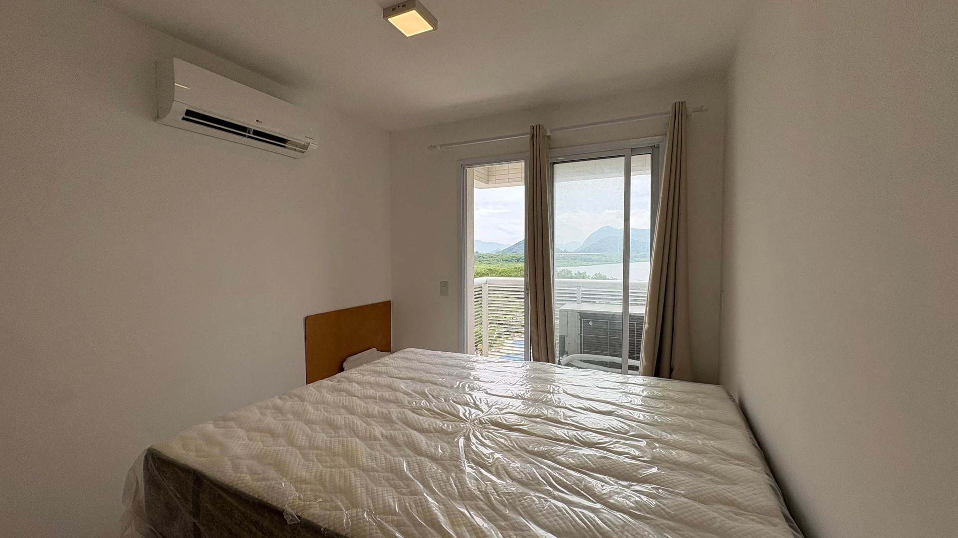 Water view in a 3-bedroom apartment, 85 m² — photo 54