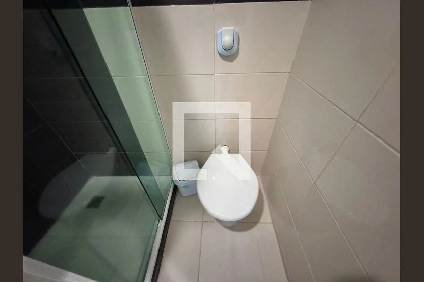 House 280 m² with 4 bedrooms and 3 bathrooms — photo 43