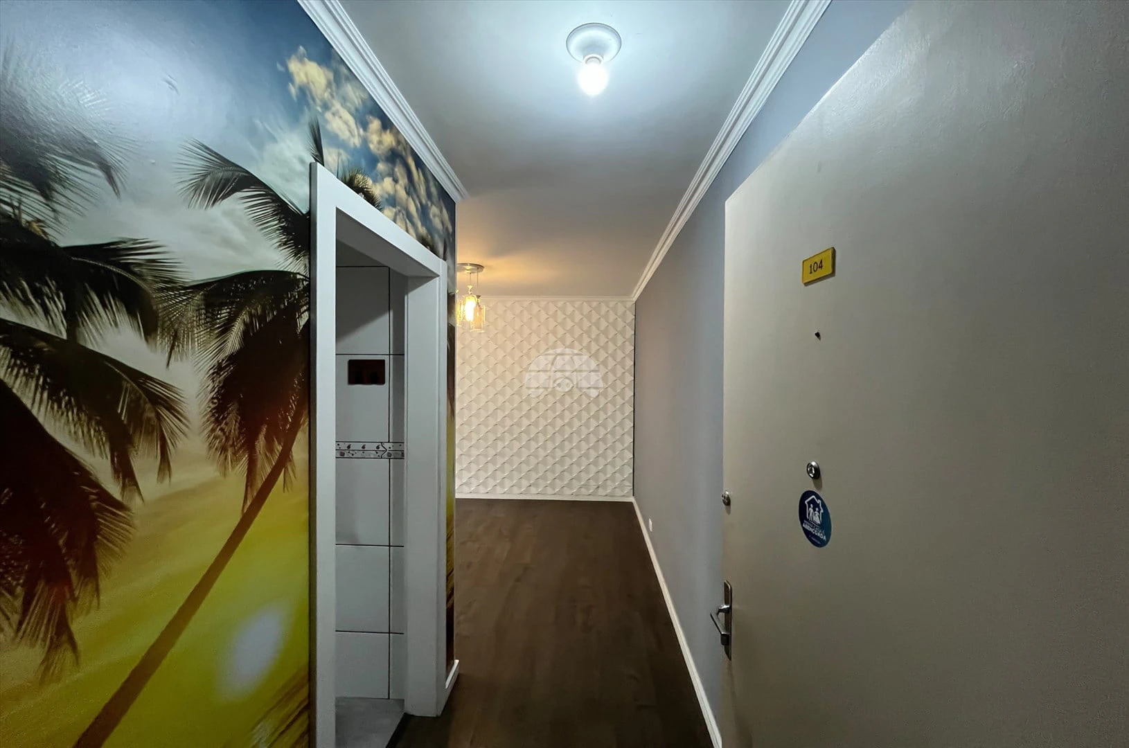 3-bedroom apartment with a washing machine — photo 8