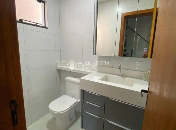 Casa mobiliada de 200 m² com 3 quartos e jardim privativo — photo 8