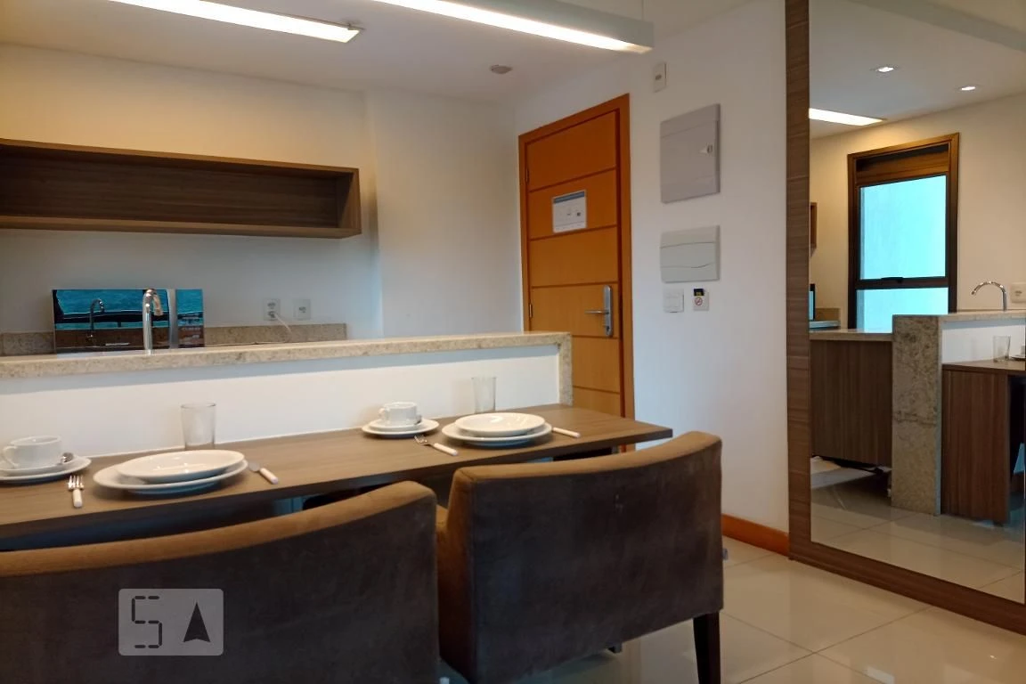 1-bedroom unfurnished apartment with en-suite bath — photo 8